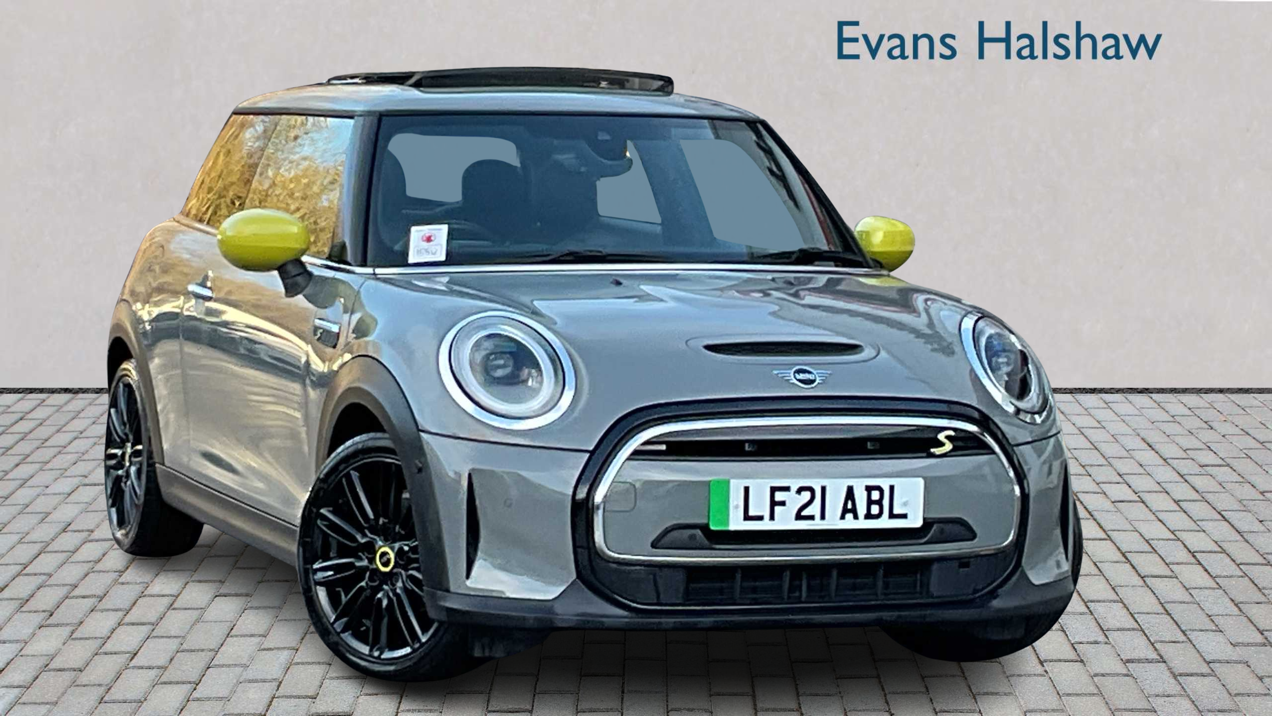 Main listing image - MINI Electric