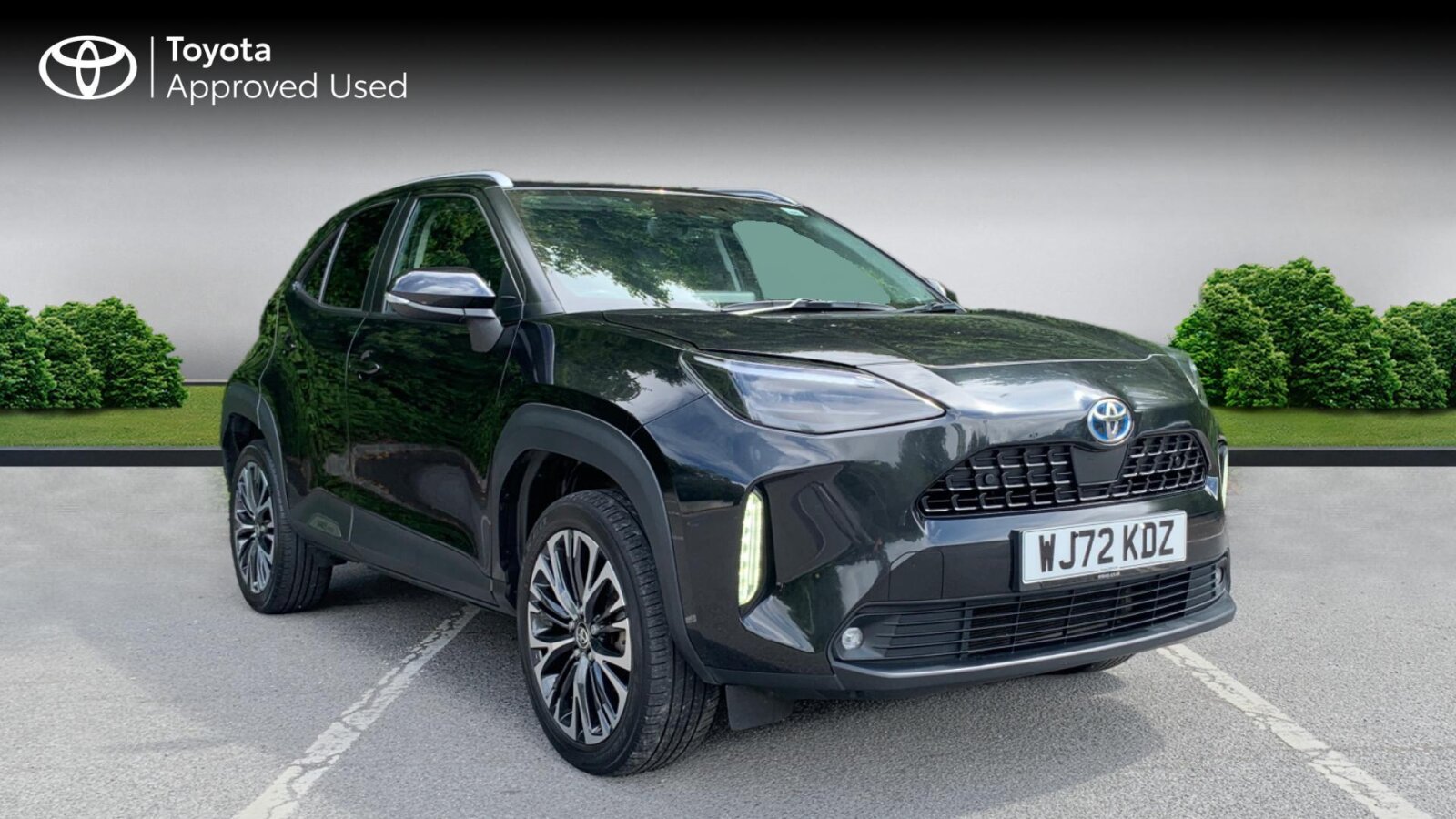 Main listing image - Toyota Yaris Cross