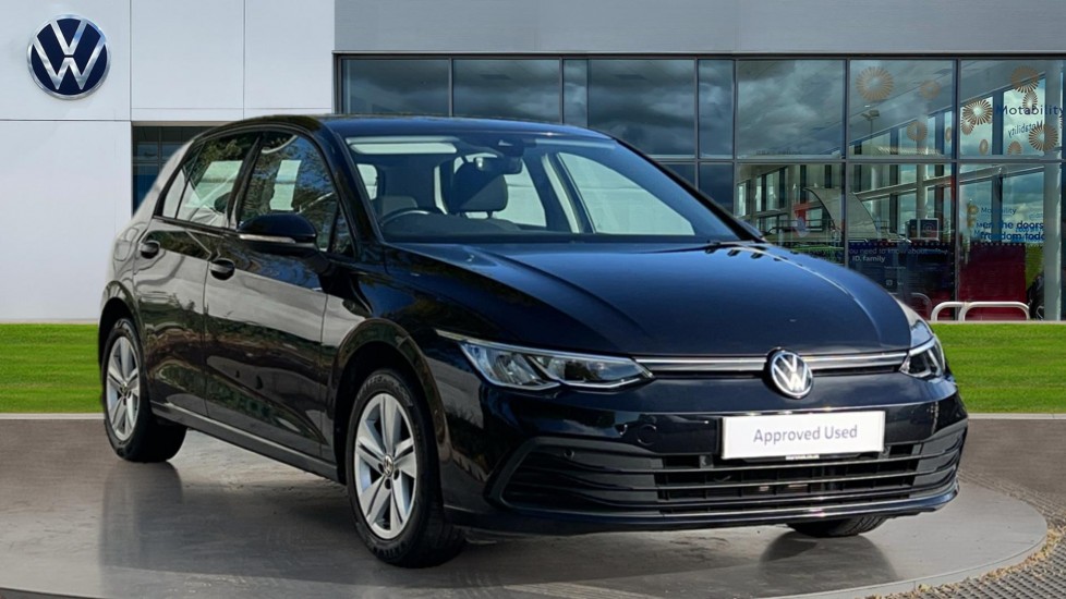 Main listing image - Volkswagen Golf