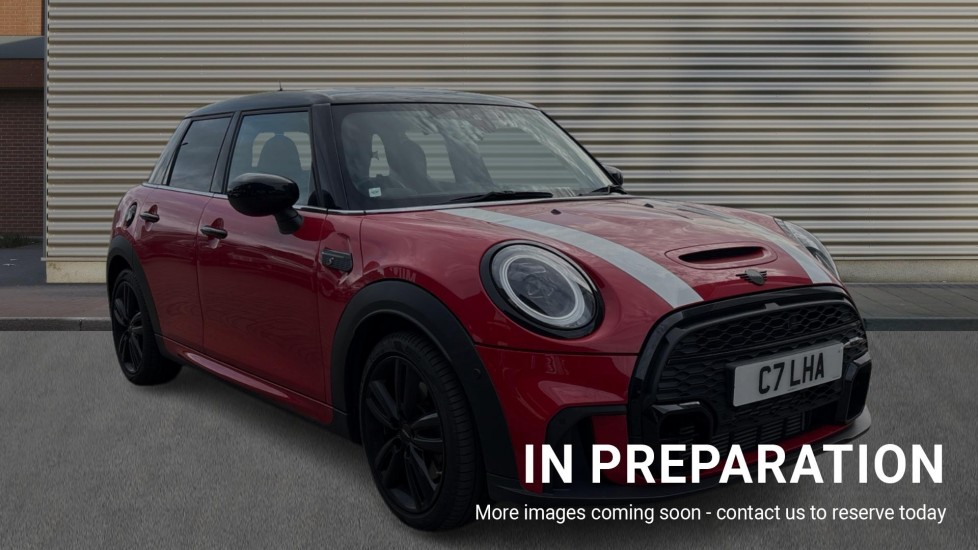 Main listing image - MINI Hatchback 5dr