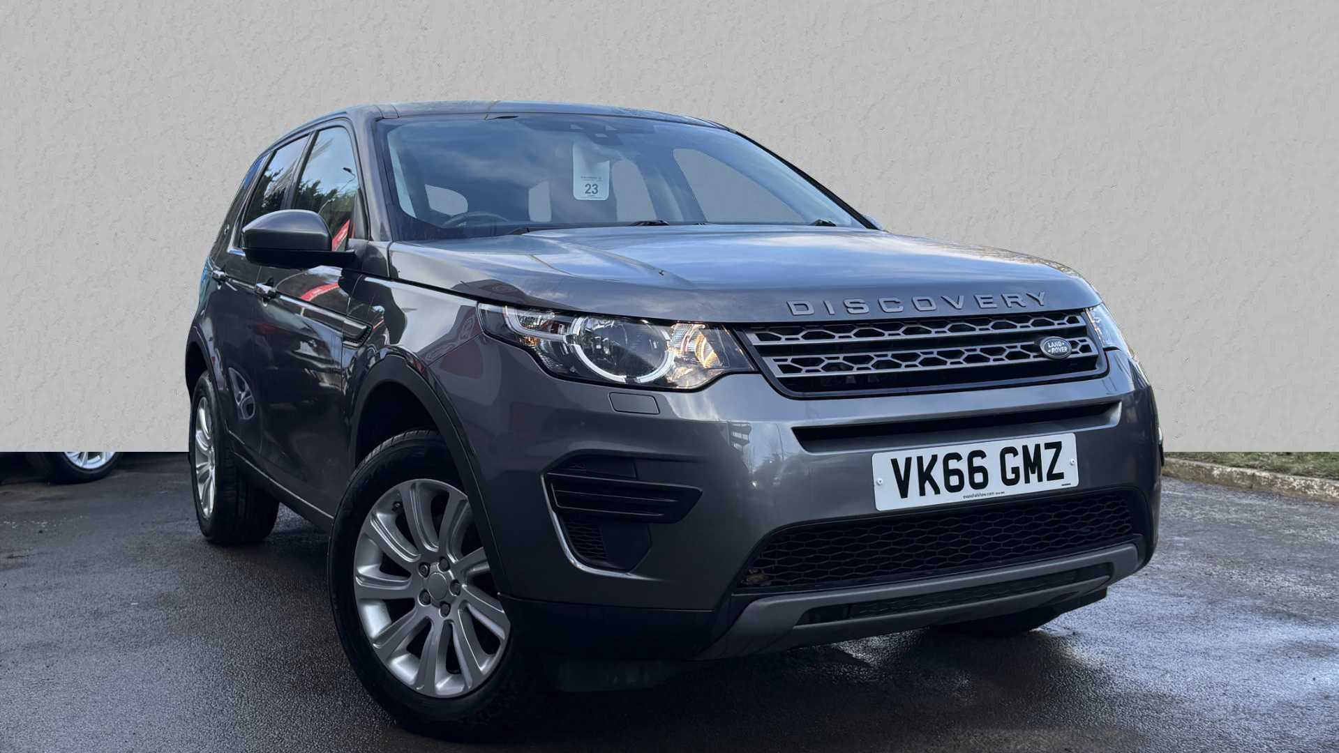 Main listing image - Land Rover Discovery Sport