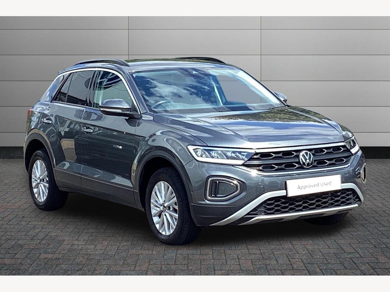 Main listing image - Volkswagen T-Roc