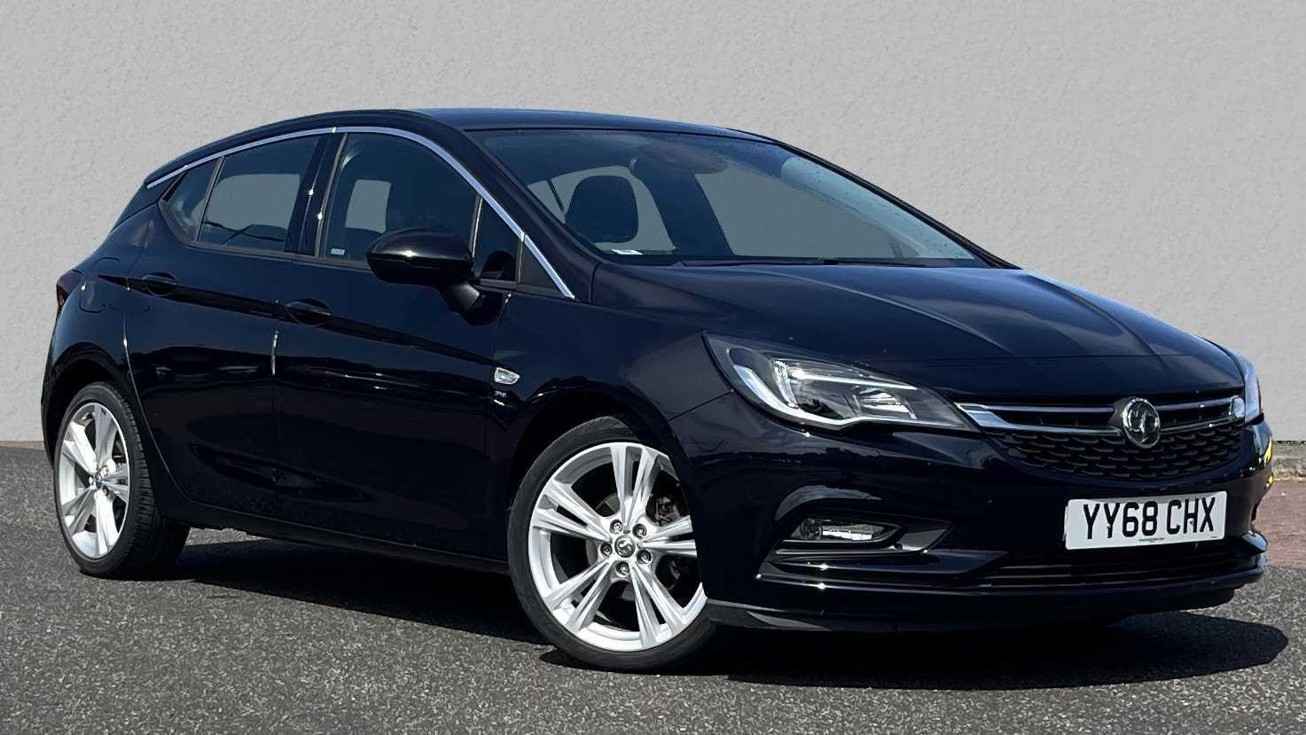 Main listing image - Vauxhall Astra