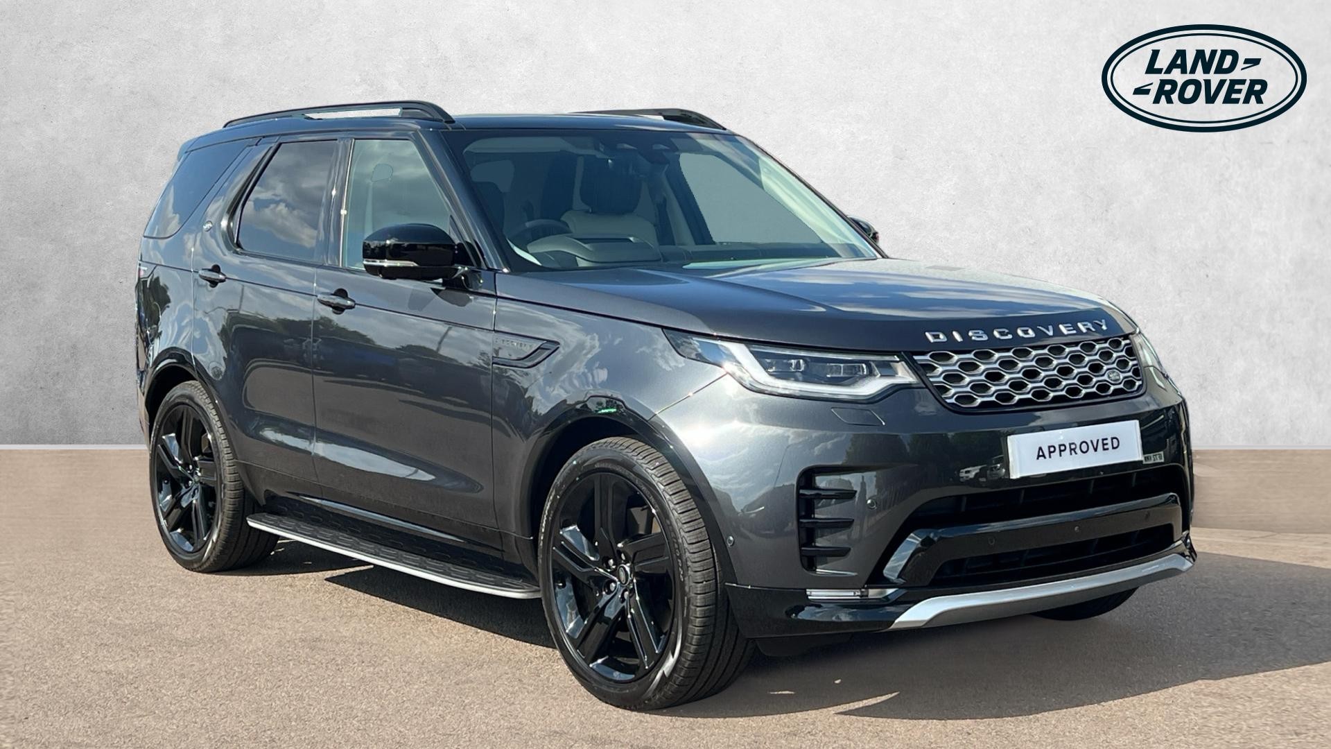Main listing image - Land Rover Discovery