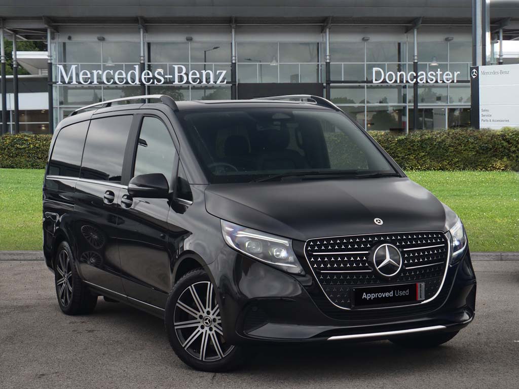 Main listing image - Mercedes-Benz V-Class