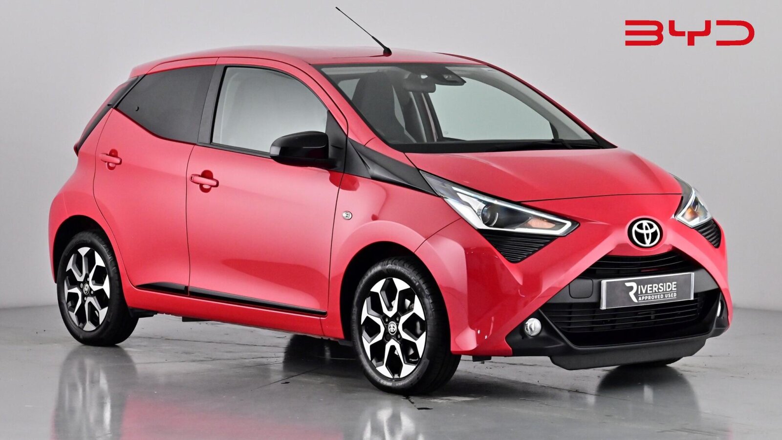 Main listing image - Toyota Aygo