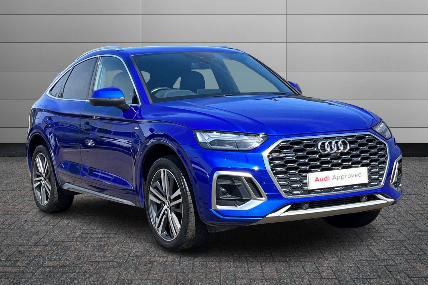 Main listing image - Audi Q5 Sportback