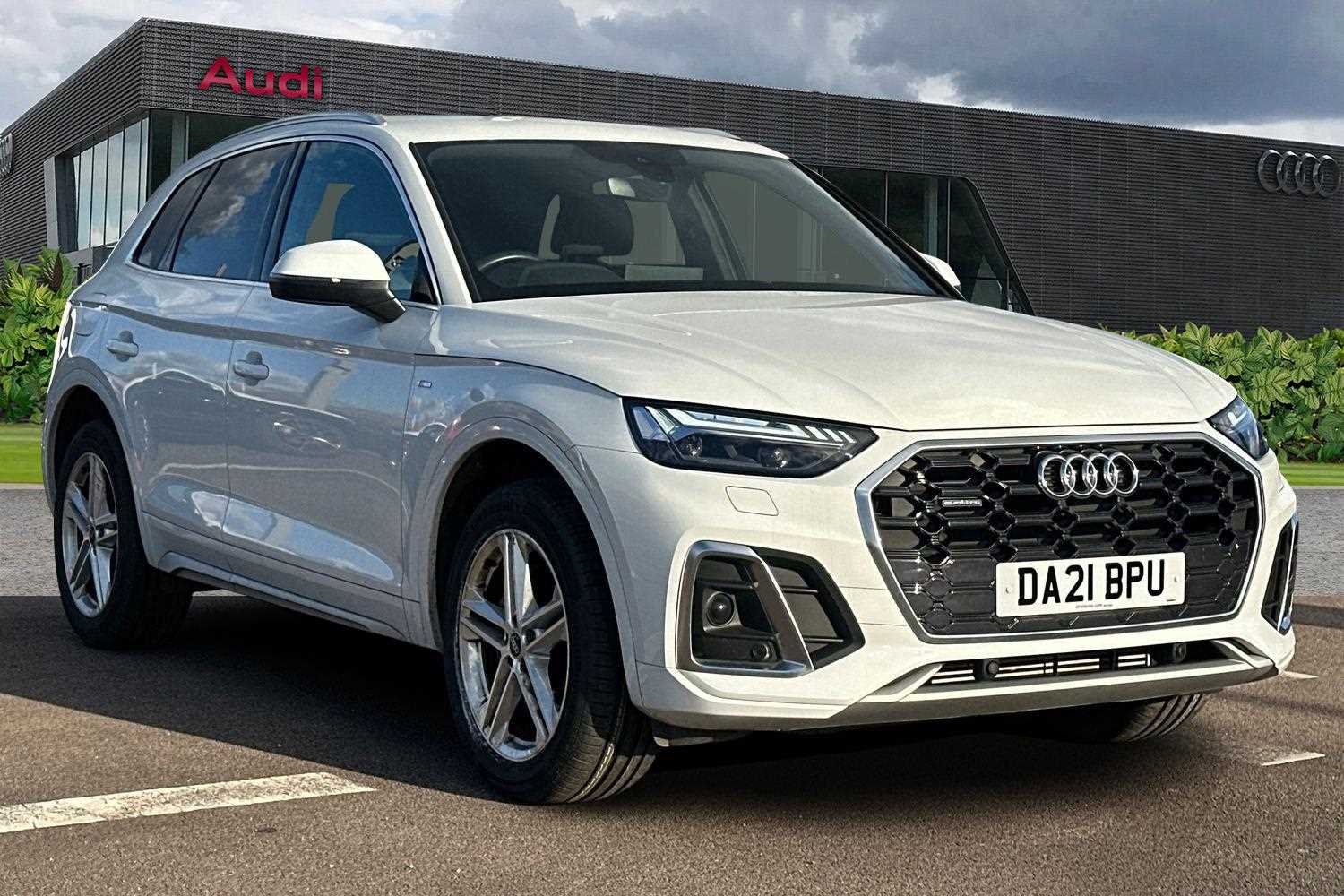 Main listing image - Audi Q5