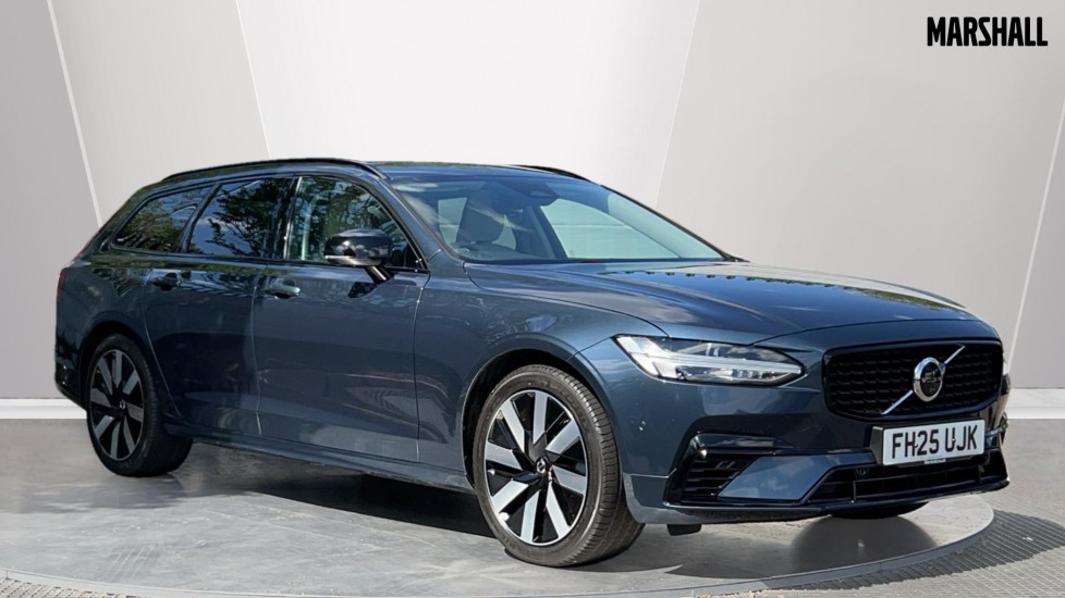 Main listing image - Volvo V90