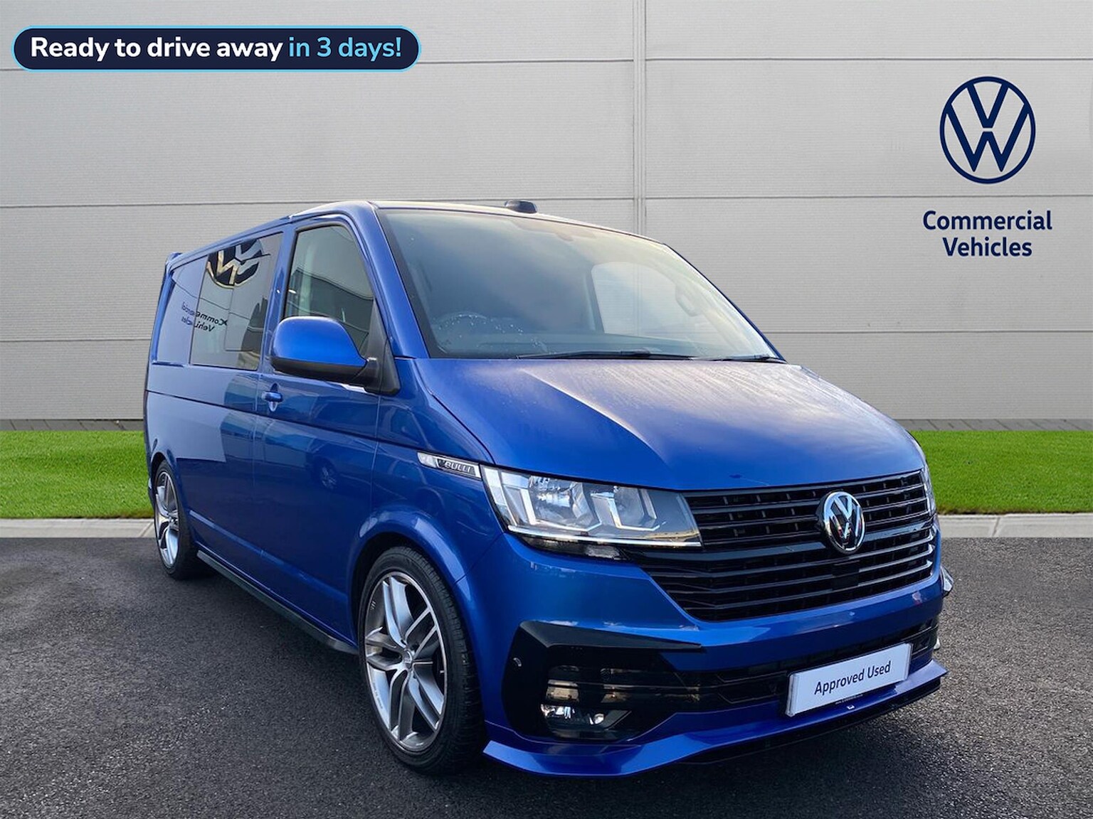 Main listing image - Volkswagen Transporter