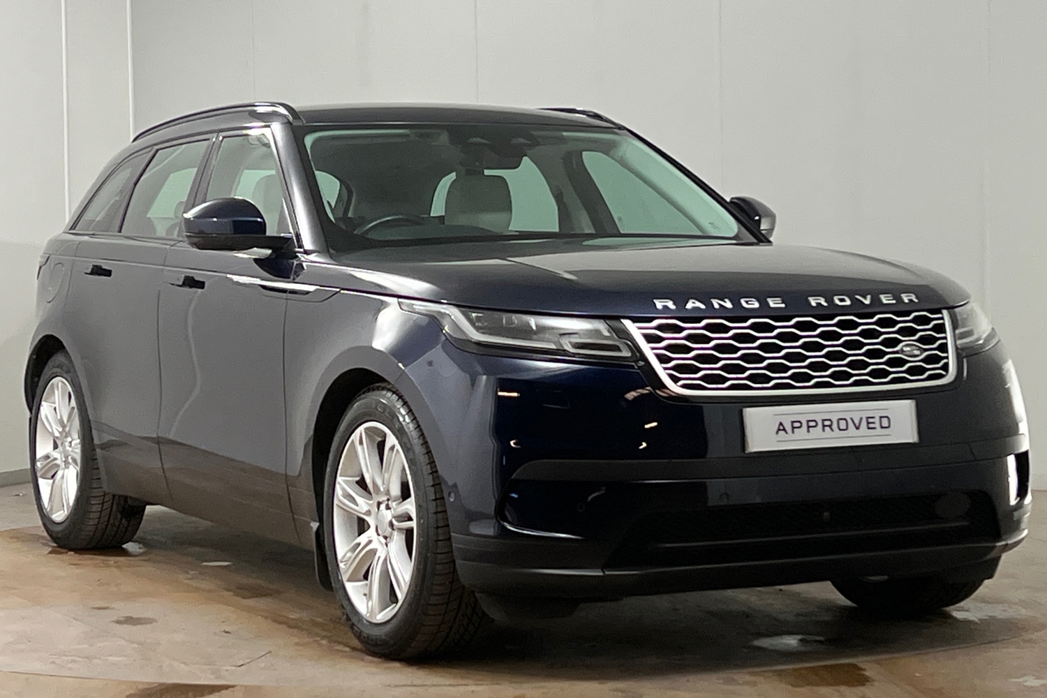 Main listing image - Land Rover Range Rover Velar