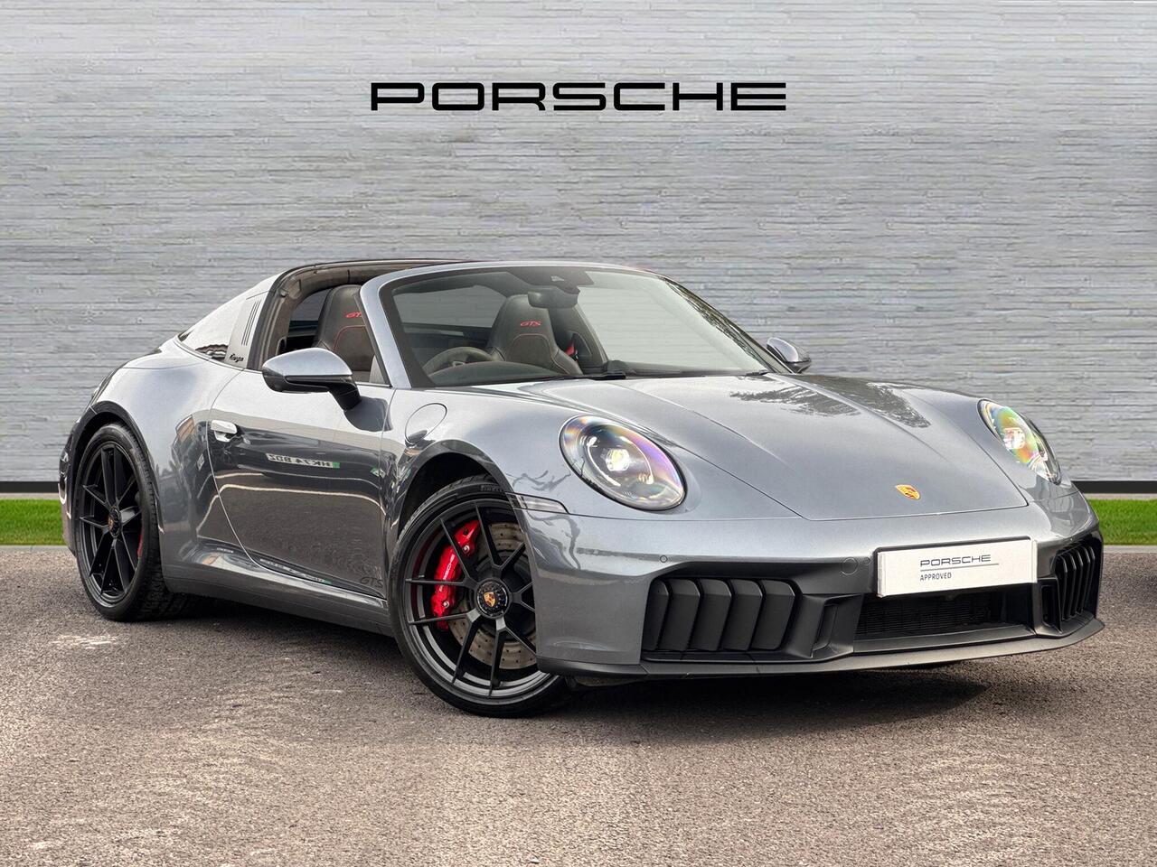 Main listing image - Porsche 911