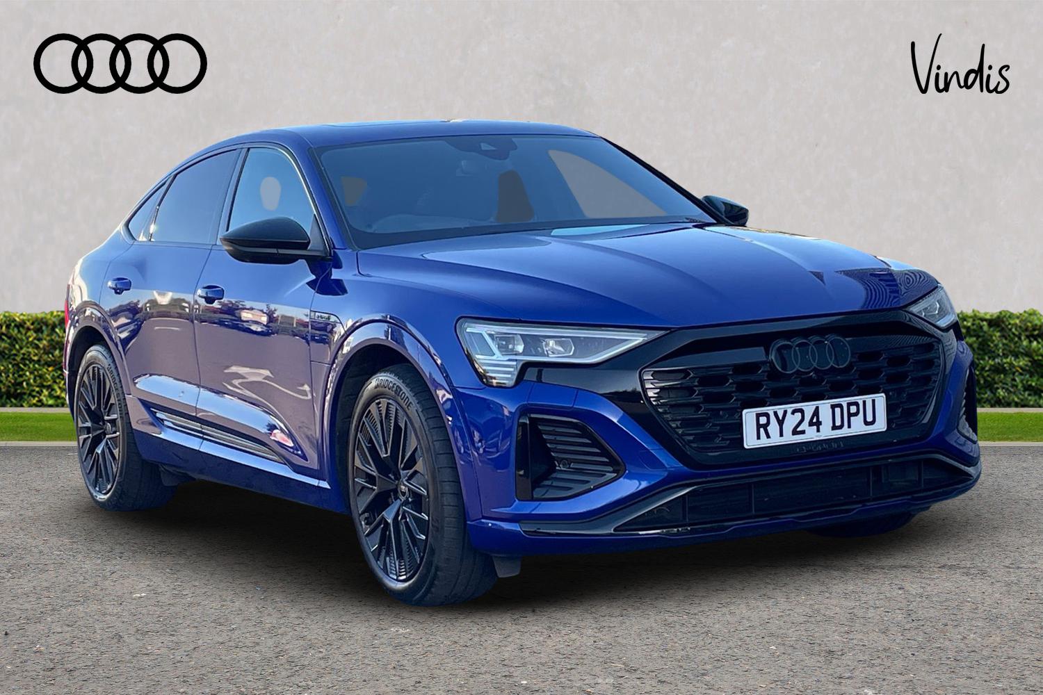 Main listing image - Audi Q8 e-tron