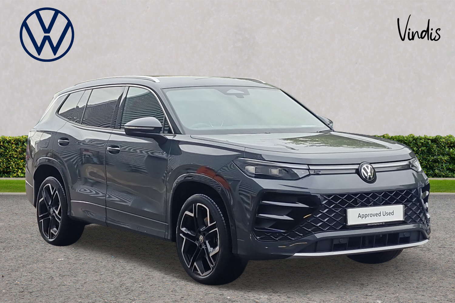 Main listing image - Volkswagen Tayron