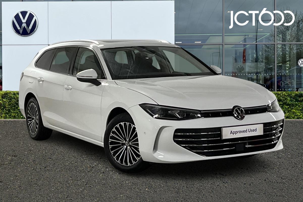 Main listing image - Volkswagen Passat Estate