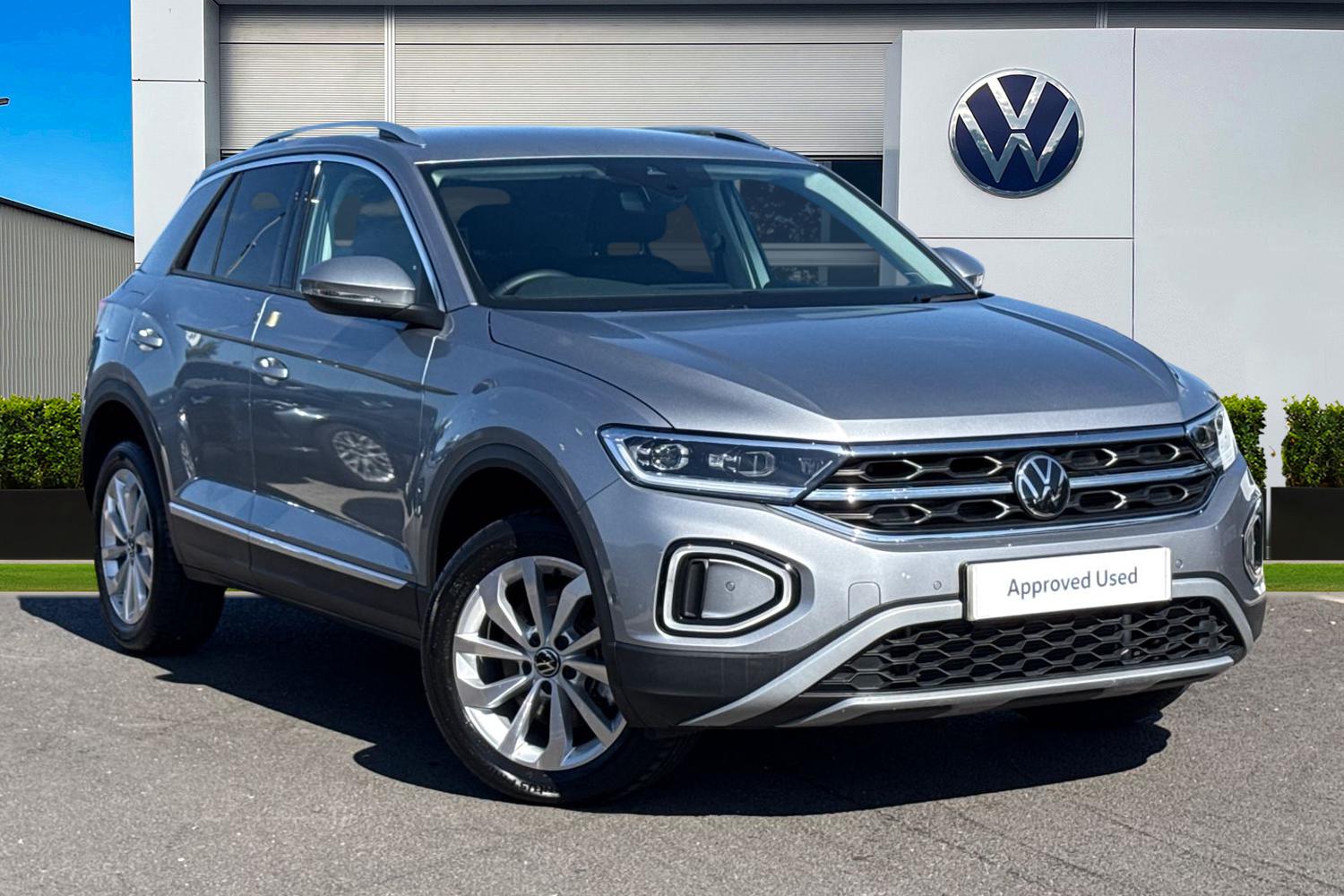 Main listing image - Volkswagen T-Roc