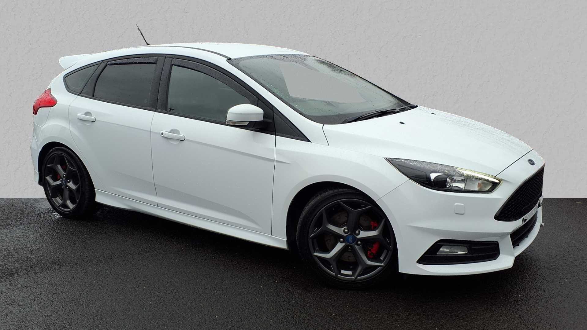 Main listing image - Ford Focus ST