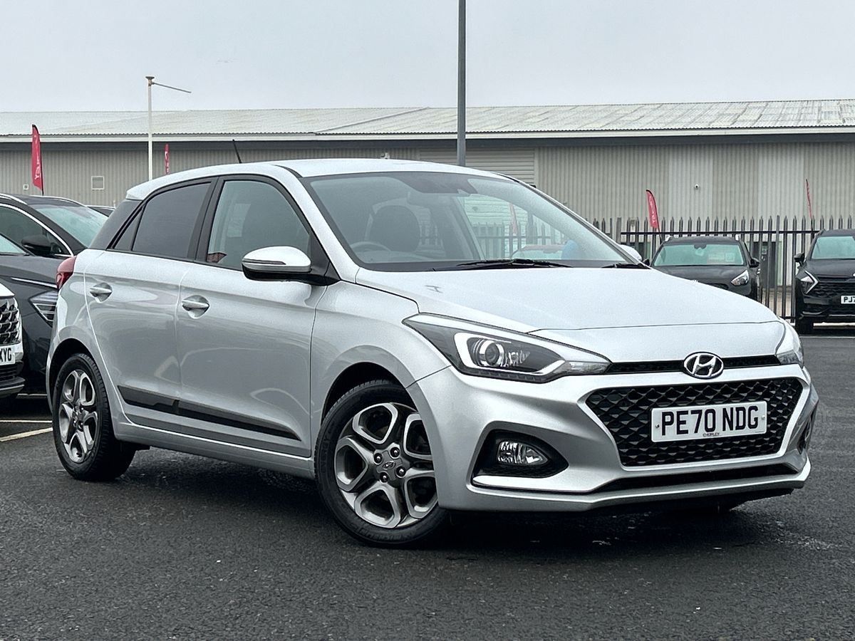 Main listing image - Hyundai i20