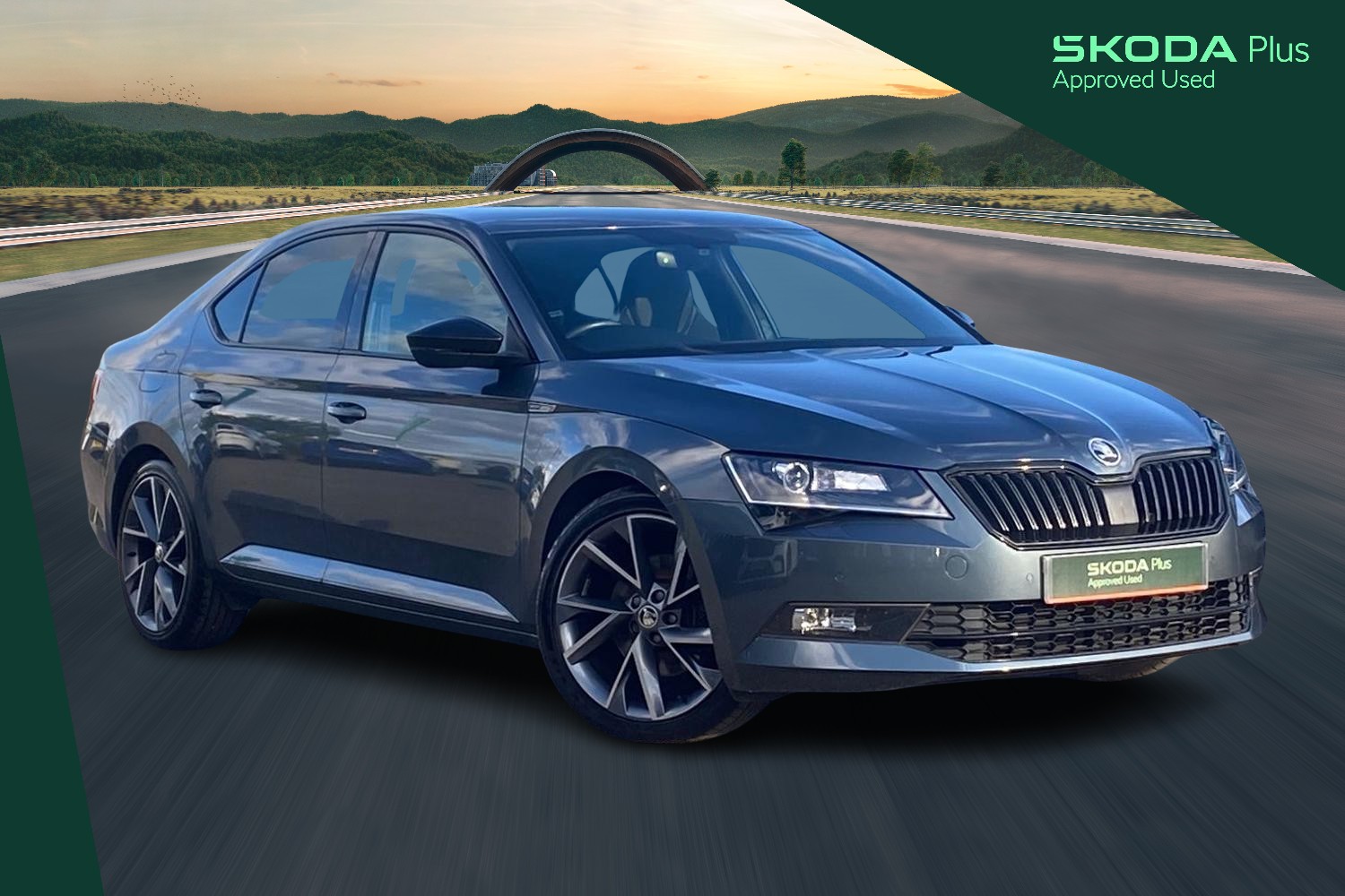 Main listing image - Skoda Superb