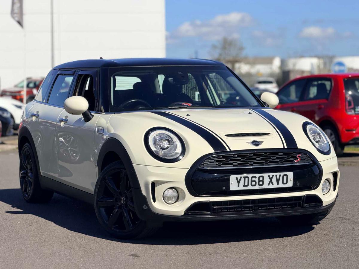 Main listing image - MINI Clubman