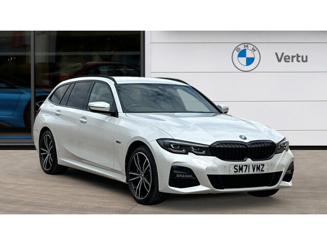 Main listing image - BMW 3 Series Touring