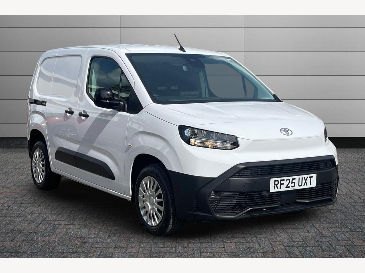 Main listing image - Toyota Proace City