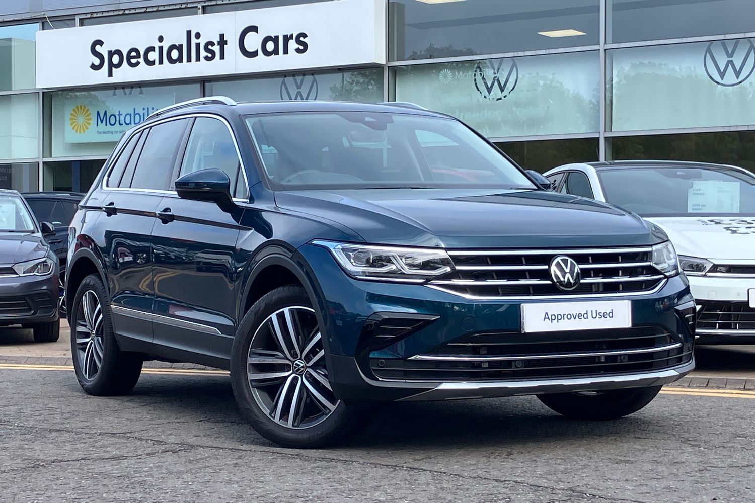 Main listing image - Volkswagen Tiguan