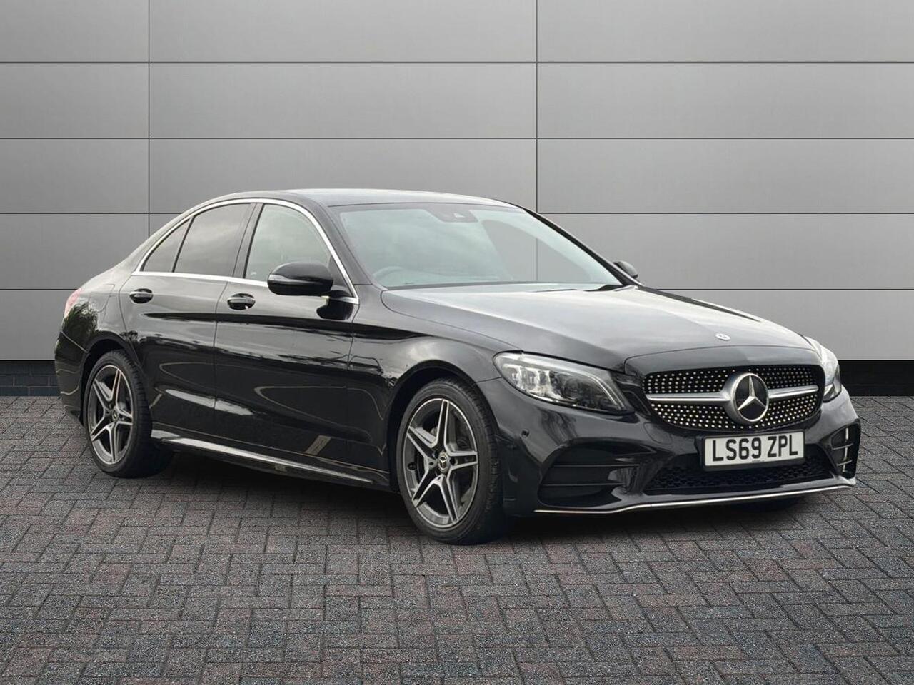Main listing image - Mercedes-Benz C-Class