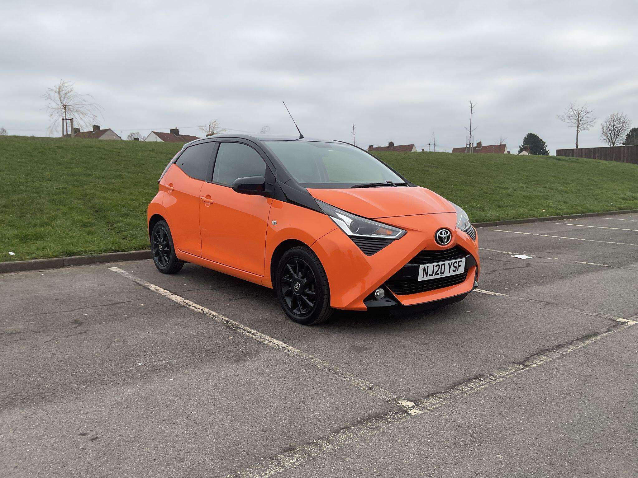 Main listing image - Toyota Aygo