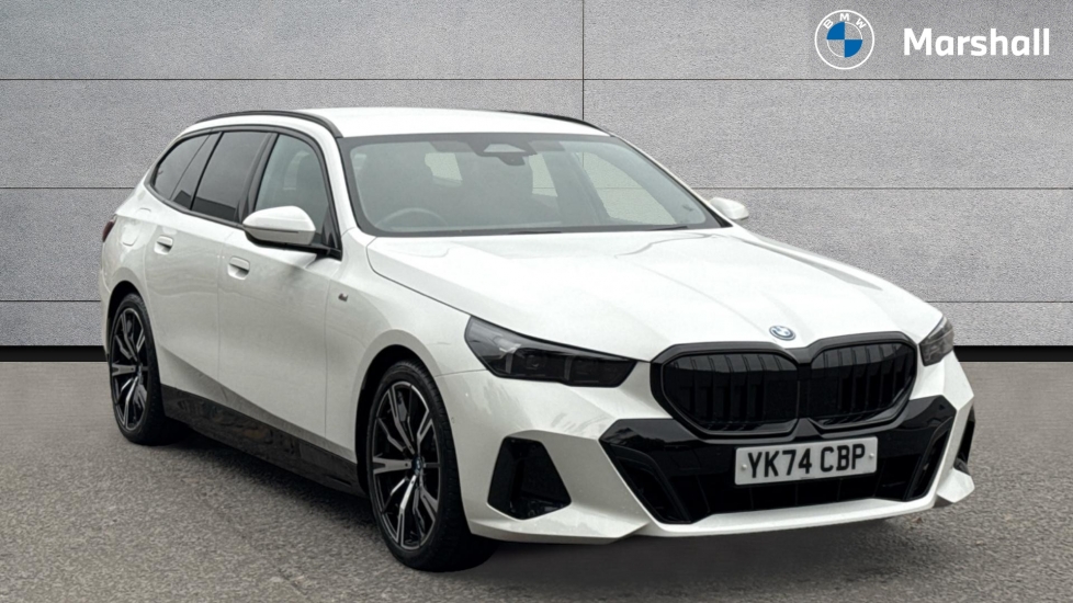 Main listing image - BMW 5 Series Touring