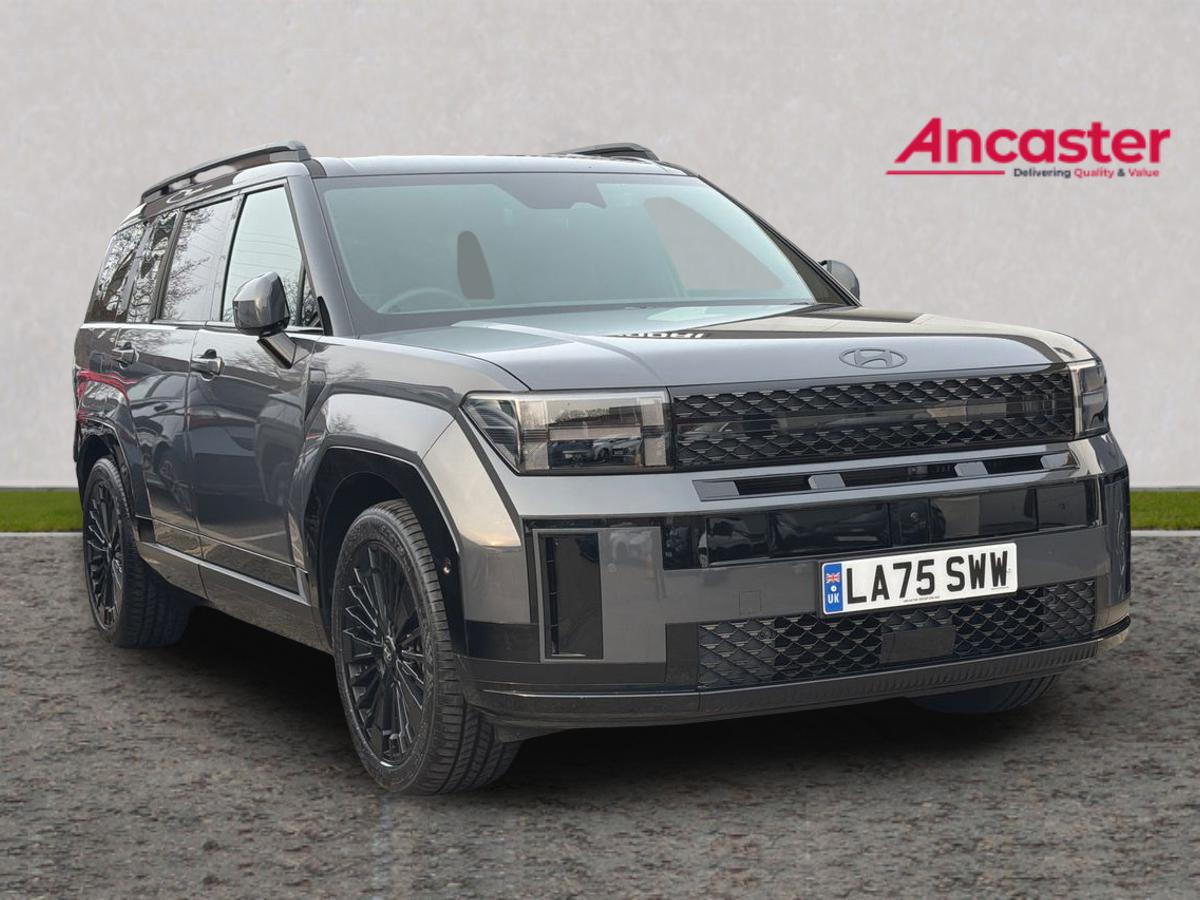 Main listing image - Hyundai Santa Fe