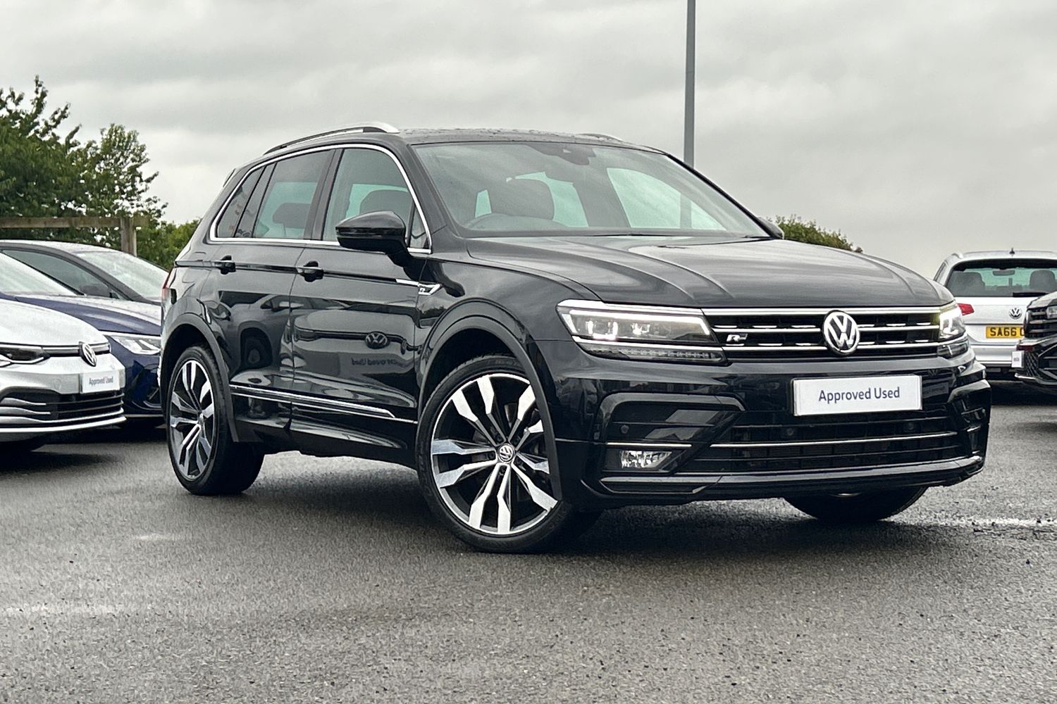 Main listing image - Volkswagen Tiguan