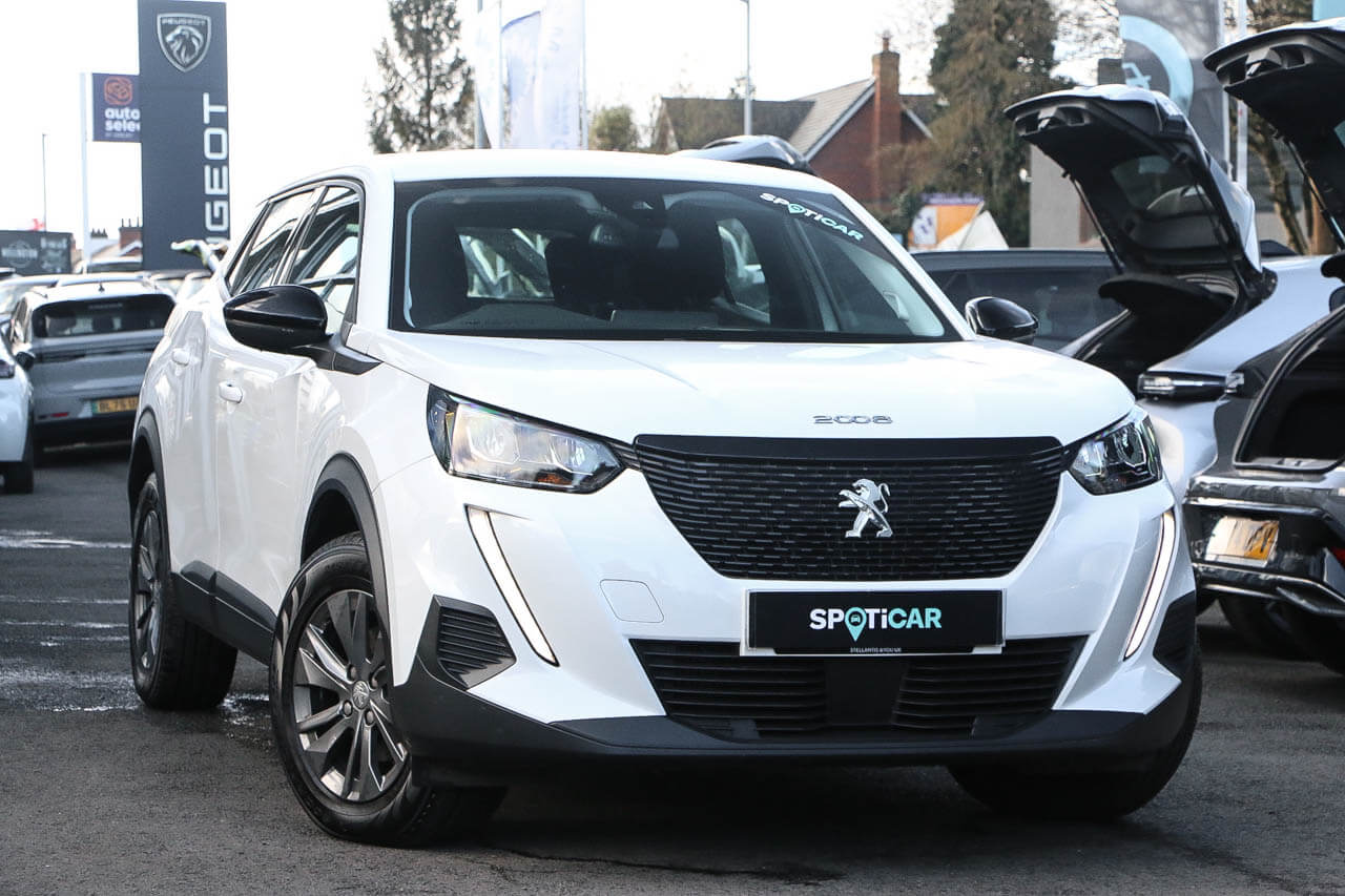 Main listing image - Peugeot 2008