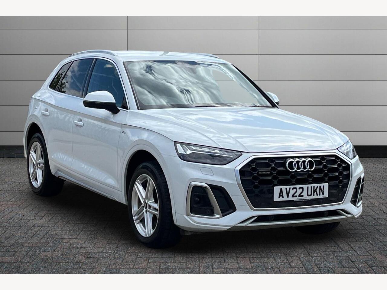 Main listing image - Audi Q5