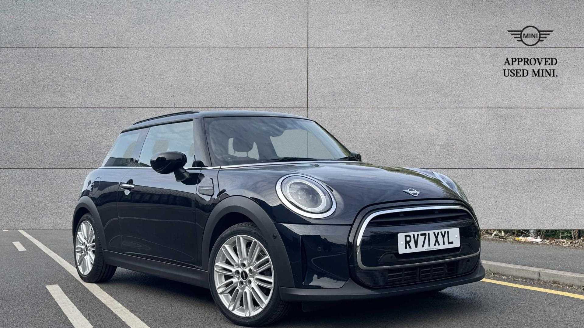 Main listing image - MINI Hatchback