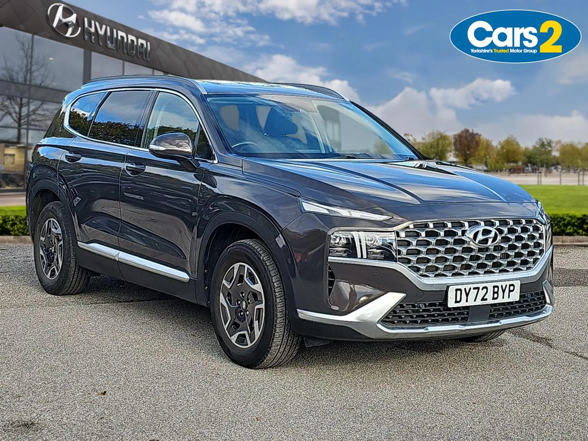 Main listing image - Hyundai Santa Fe