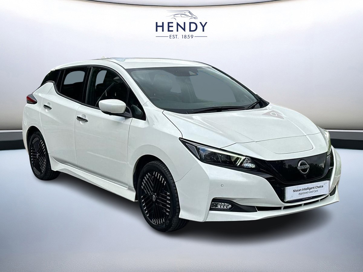 Main listing image - Nissan Leaf