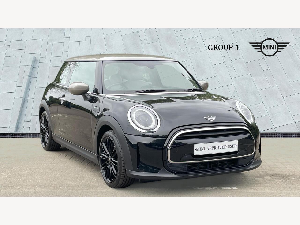 Main listing image - MINI Hatchback