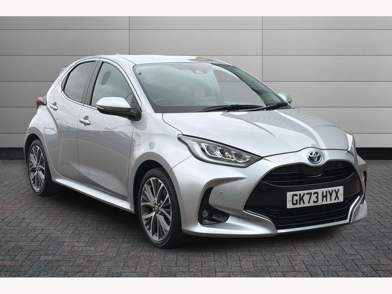 Main listing image - Toyota Yaris