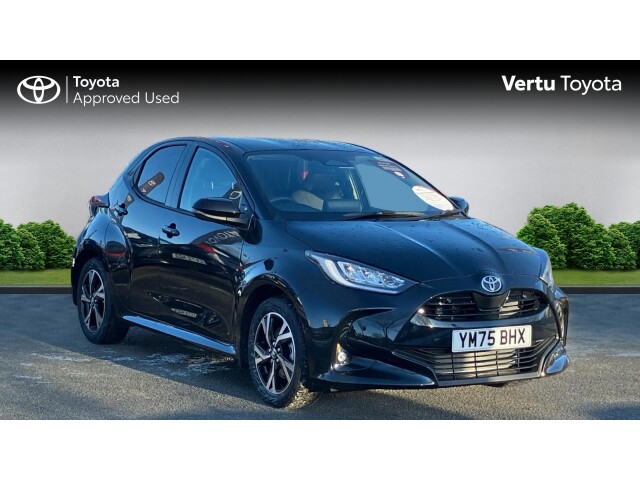 Main listing image - Toyota Yaris