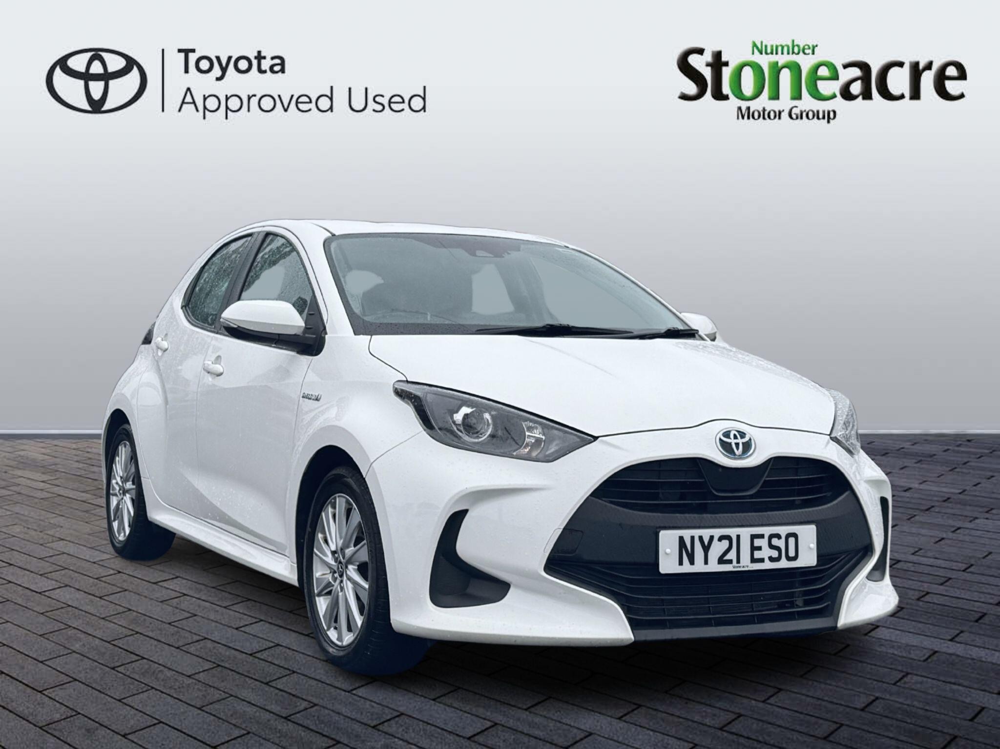 Main listing image - Toyota Yaris