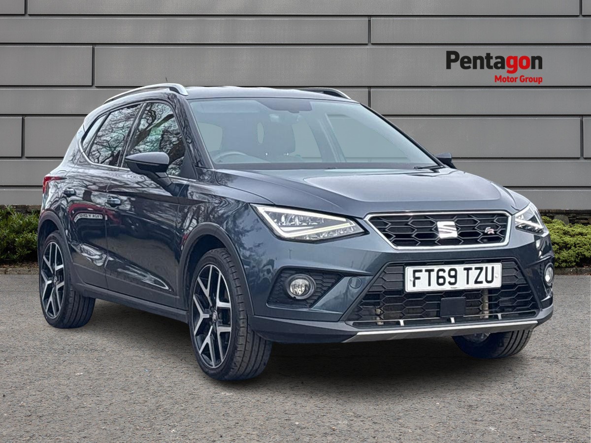 Main listing image - SEAT Arona