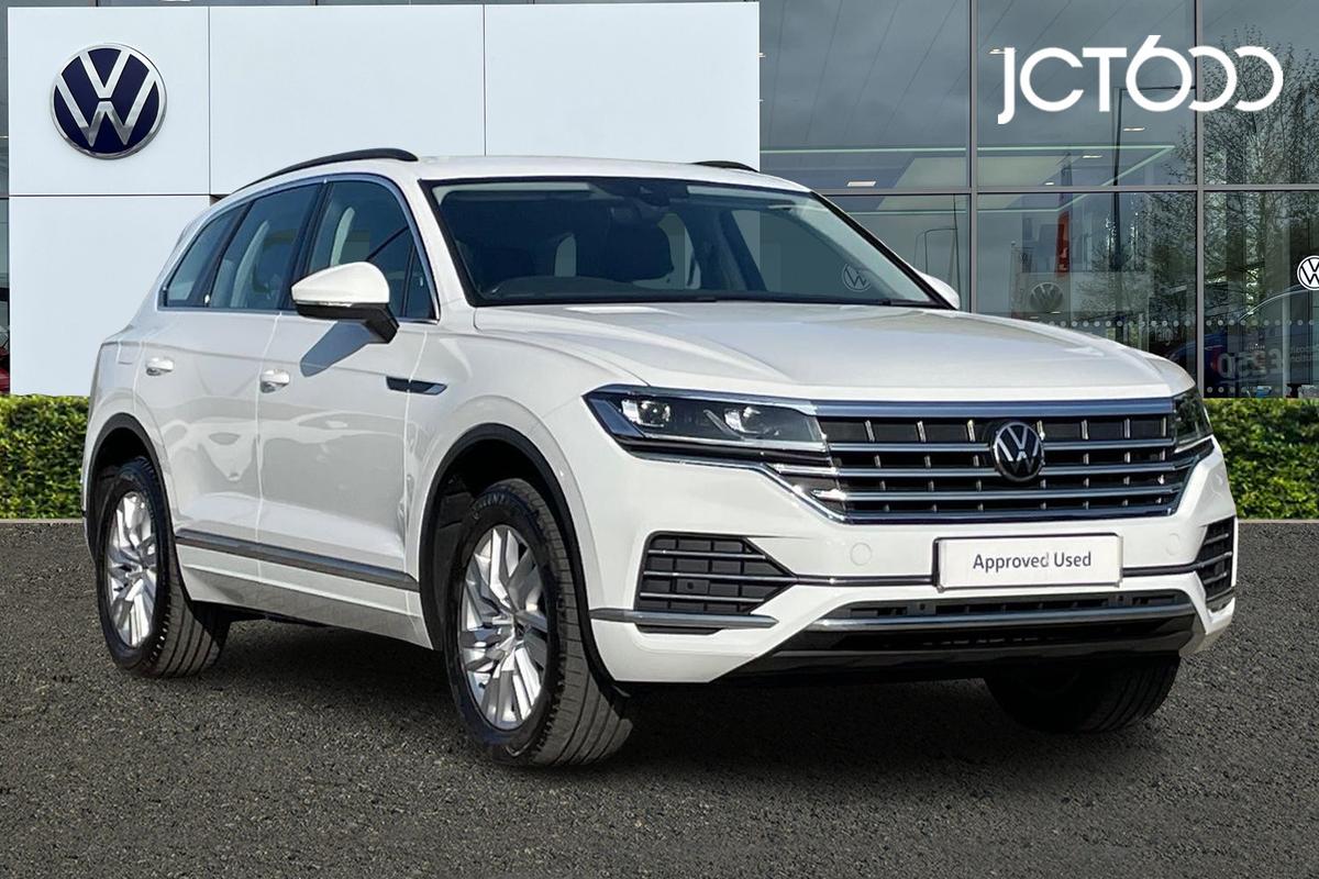 Main listing image - Volkswagen Touareg