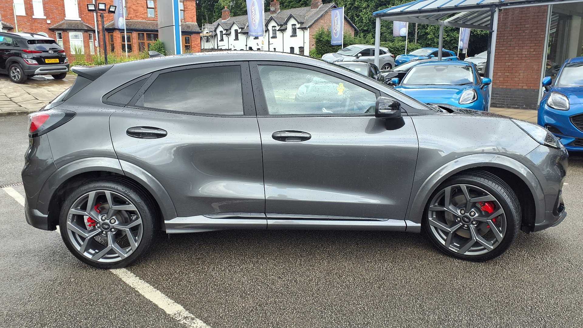 Main listing image - Ford Puma ST