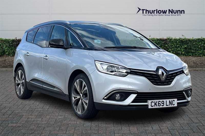 Main listing image - Renault Grand Scenic