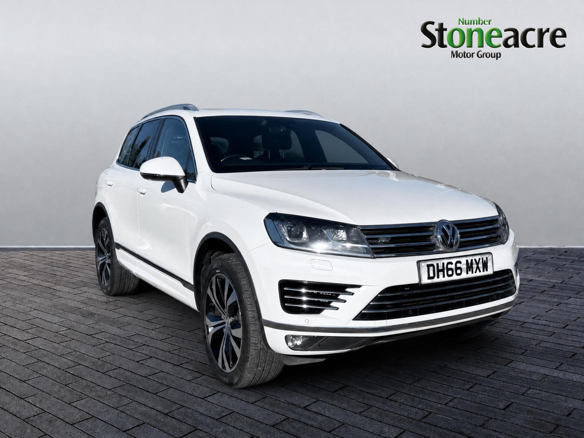 Main listing image - Volkswagen Touareg