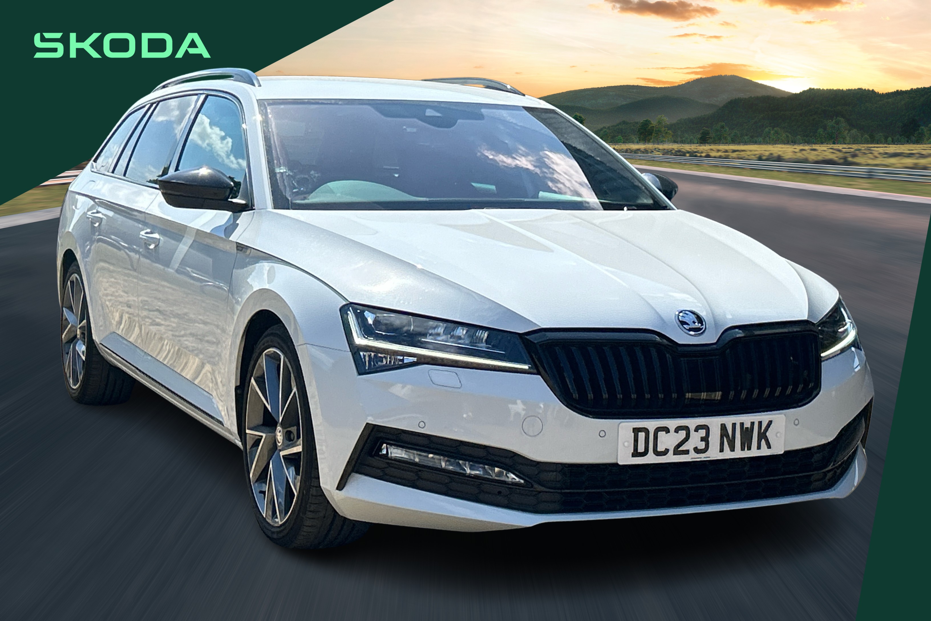 Main listing image - Skoda Superb