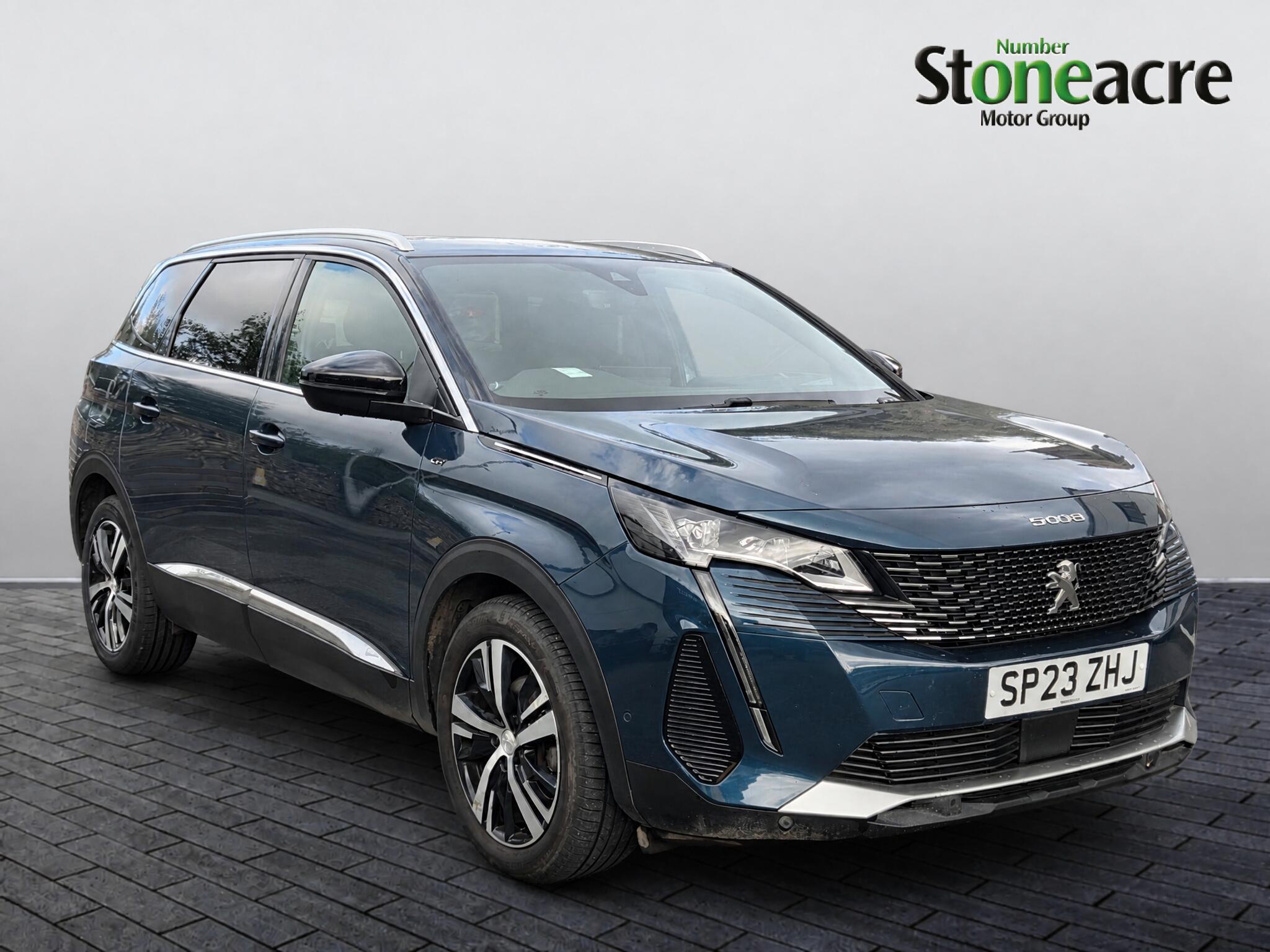 Main listing image - Peugeot 5008