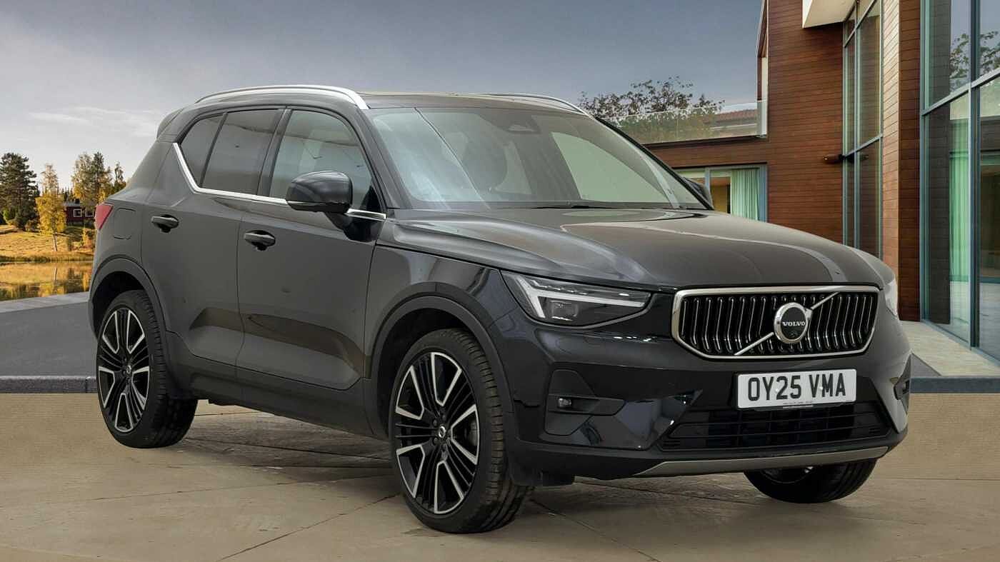Main listing image - Volvo XC40