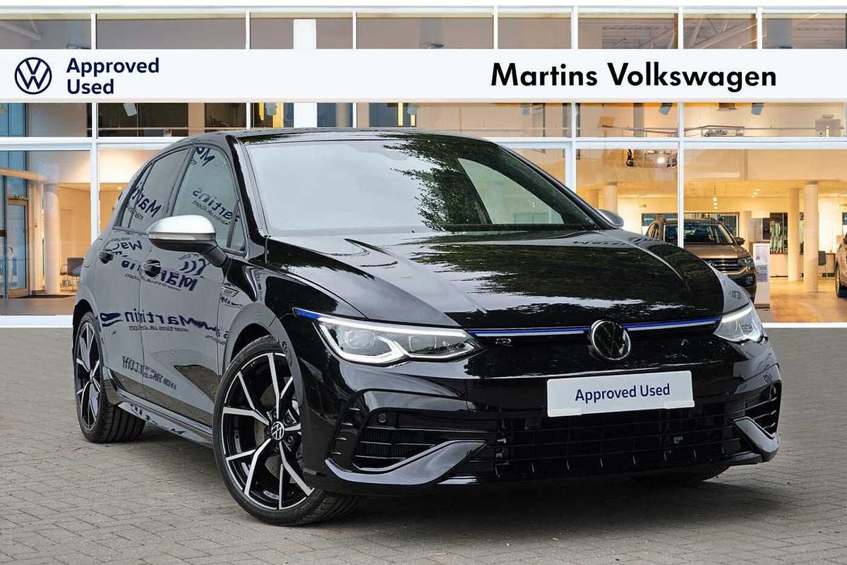 Main listing image - Volkswagen Golf